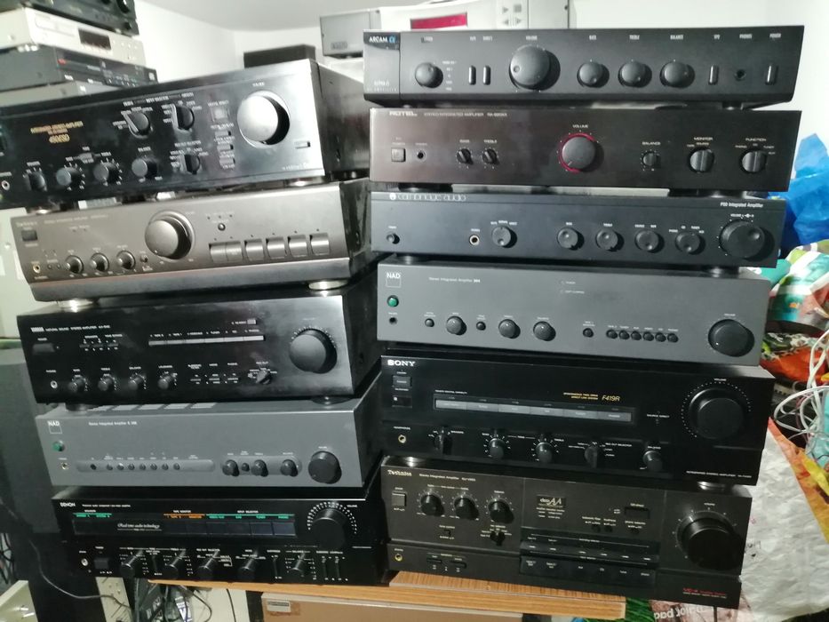 Vários amplificadores de boas marcas Sony Yamaha technics nad Denon ro