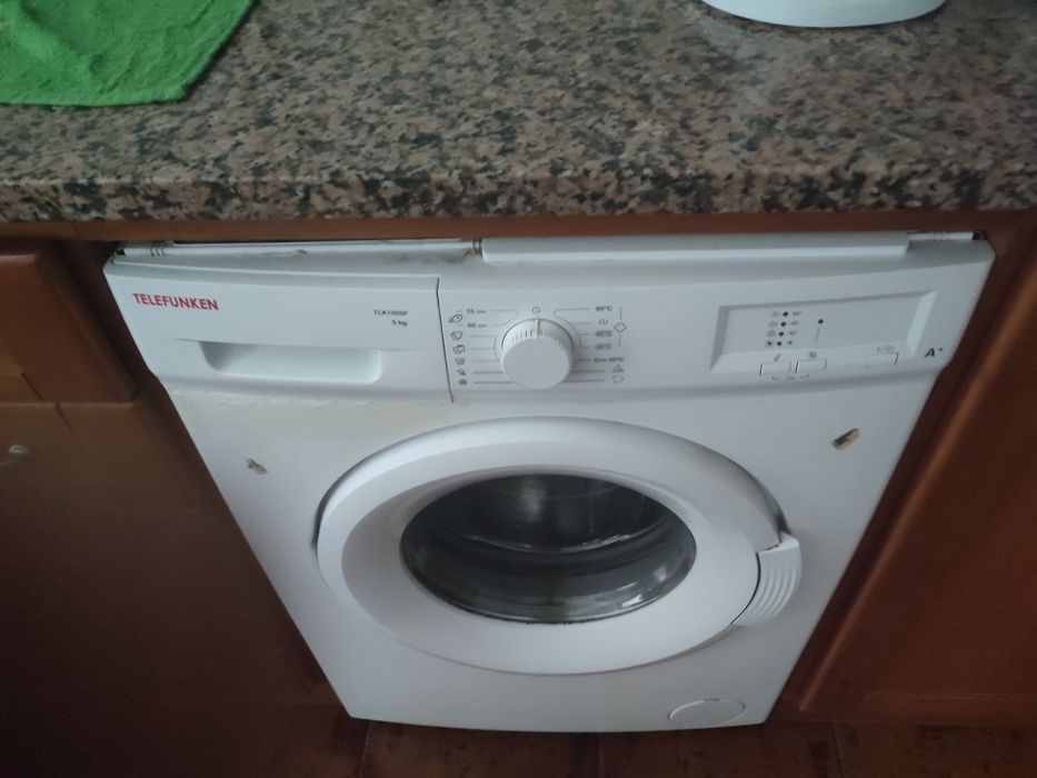 Vendo Máquina de lavar roupa Telefunken em bom estado a trabalhar bem