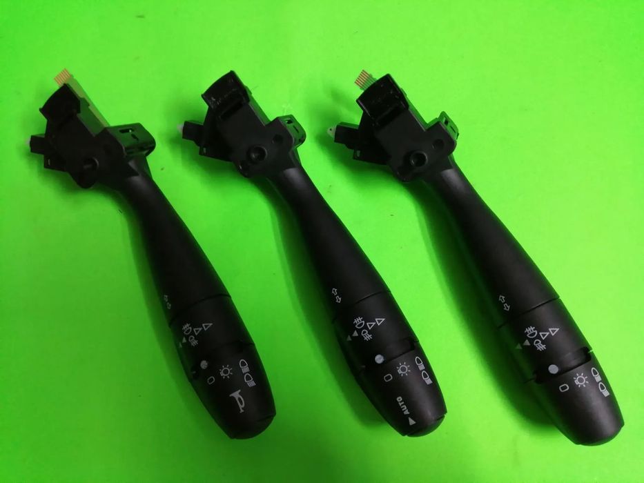 Manete Luzes e Piscas Peugeot 206,307,308,407 Partner Citroen C3 C4