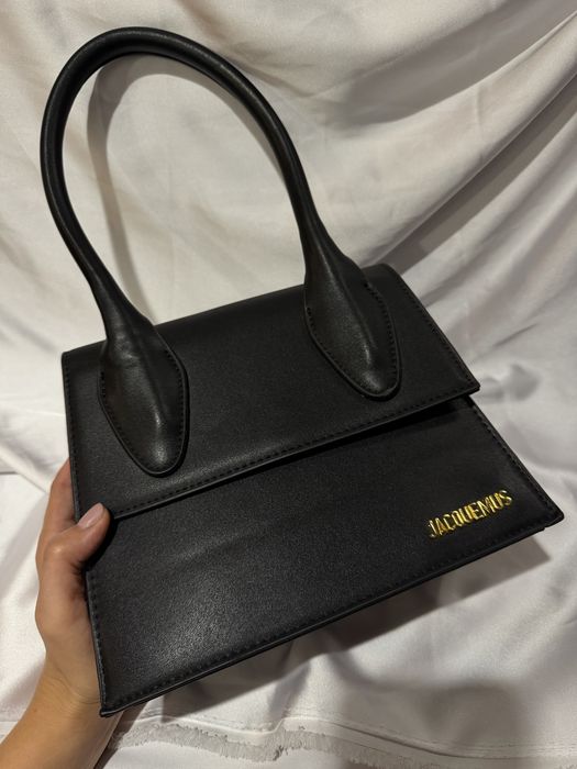 Jacquemus — сумка, яка говорить сама за себе