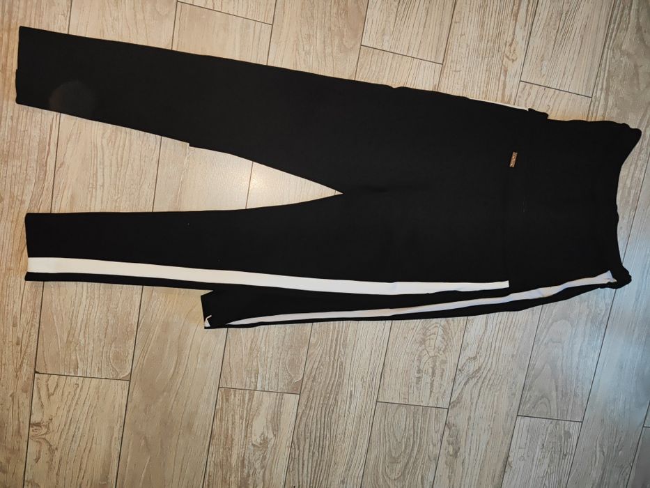 Spodnie damskie dopasowane