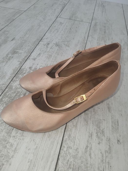 Туфлі стандарт фірми Galex