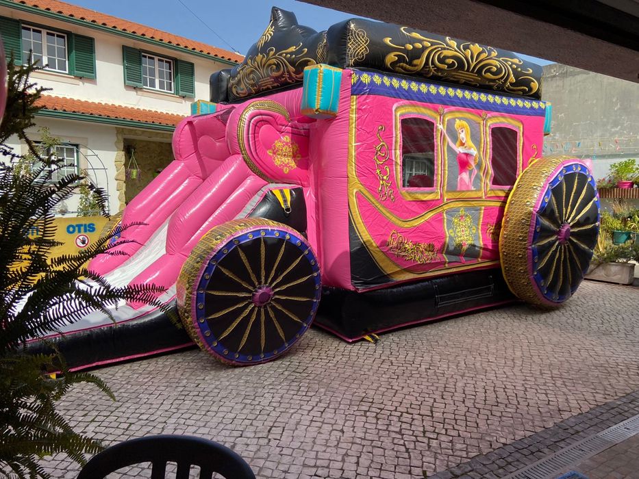 Aluguer de insufláveis