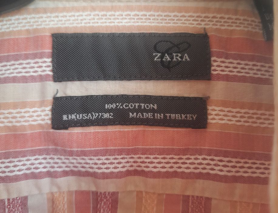 Camisa às riscas