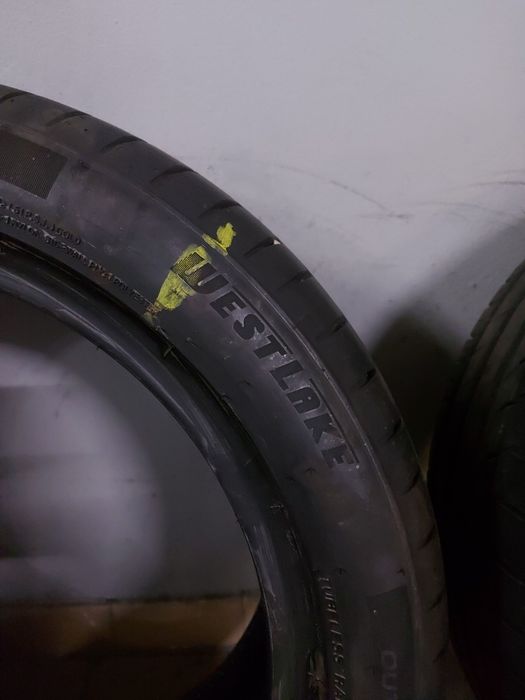 Pneus 215/45R16 semi novos