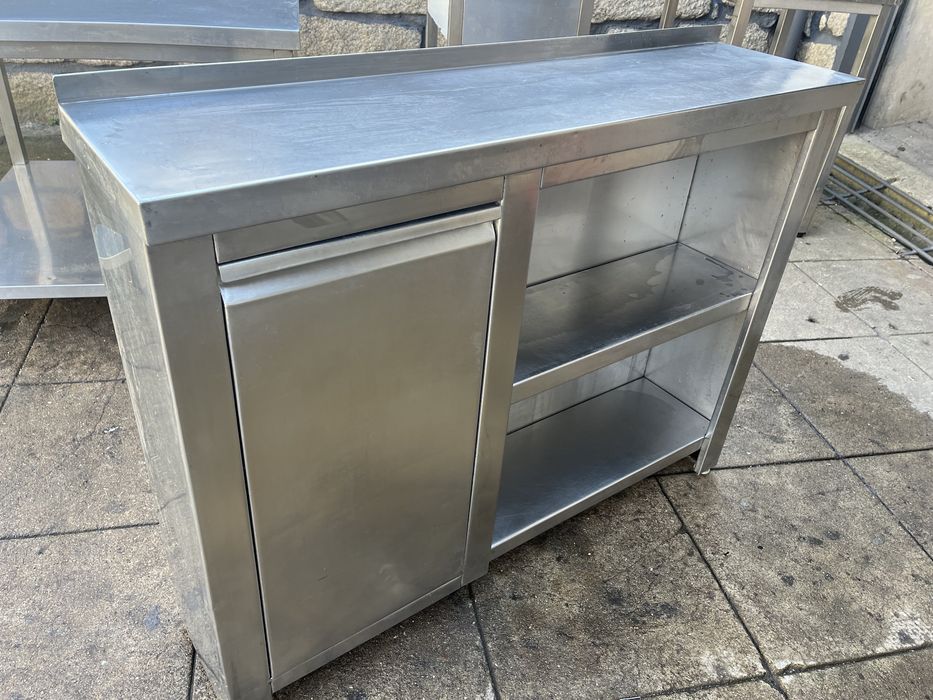 Escaparate Aço Inox com gaveta 1.15mt x 30cm