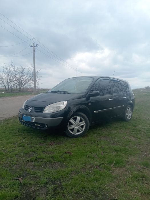 Продам Терміново Рено Меган Сценік 2 2005 року 1.6 бенз-газ вписаний
