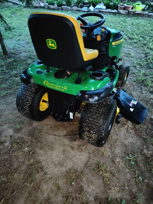 John Deere kosiarka D140