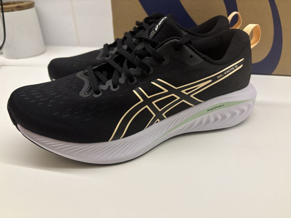 Buty Asics  air  gel excite 11  new zoom 42