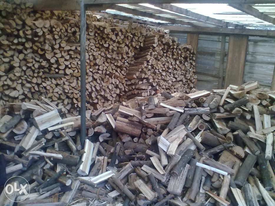 Vendemos Lenha completamente seca!!