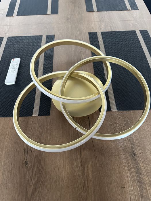 Lampa sufitowa LED
