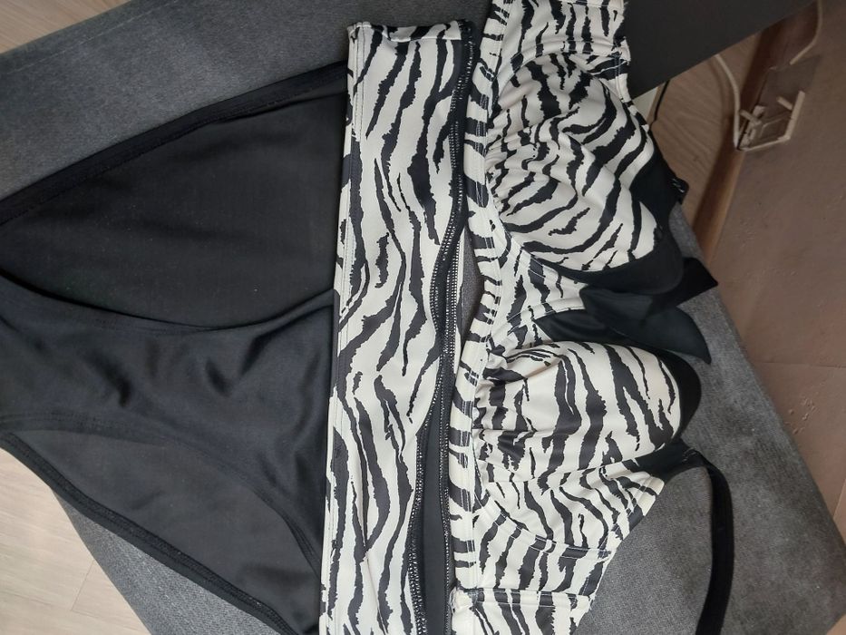 Bikini 85 D czarna panterka majtki 42