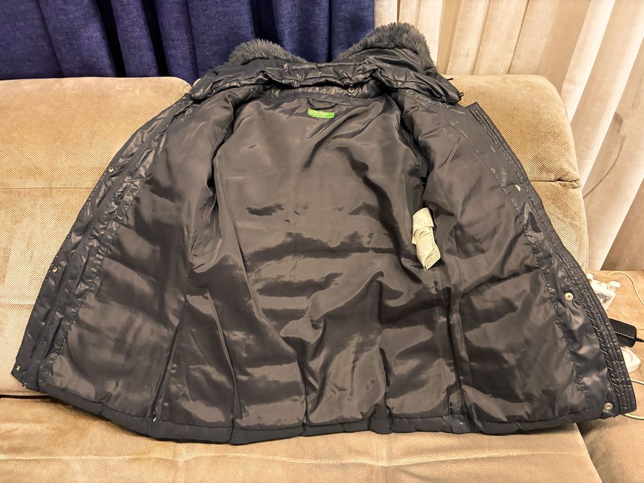 Куртка Бенетон для дівчинки