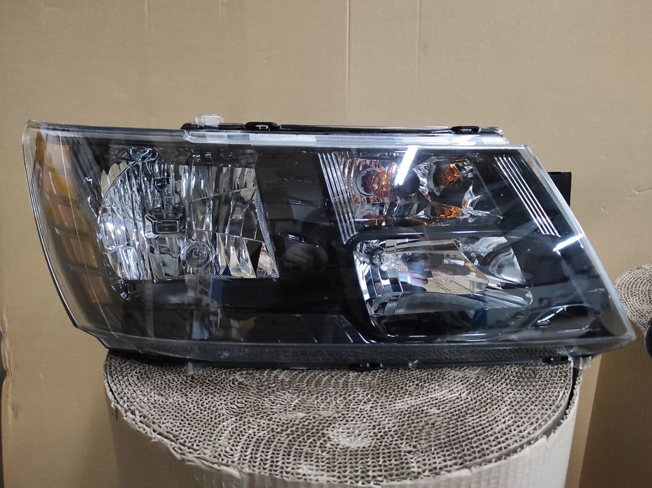 Фары Dodge Journey Black  15 2016 2017 2018 2019 2020 2021 фара Джорни