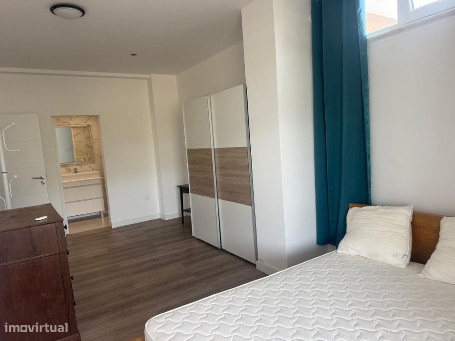 T3 Totalmente Remodelado | 90m² | Suíte Master | Excelente Investim...