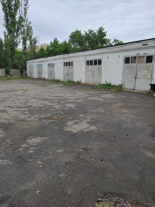 Оренда приміщень вільного призначення від 15 до 3000 м², Центр