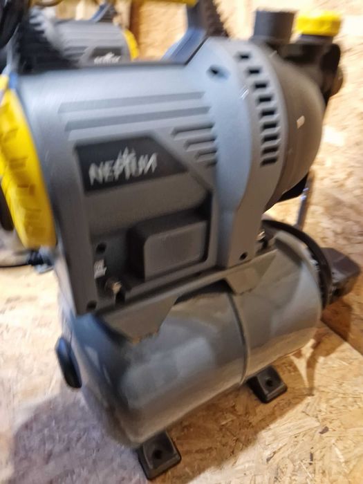 Hydrofor domowa pompa wody Neptun NHW-E 105 /D 9