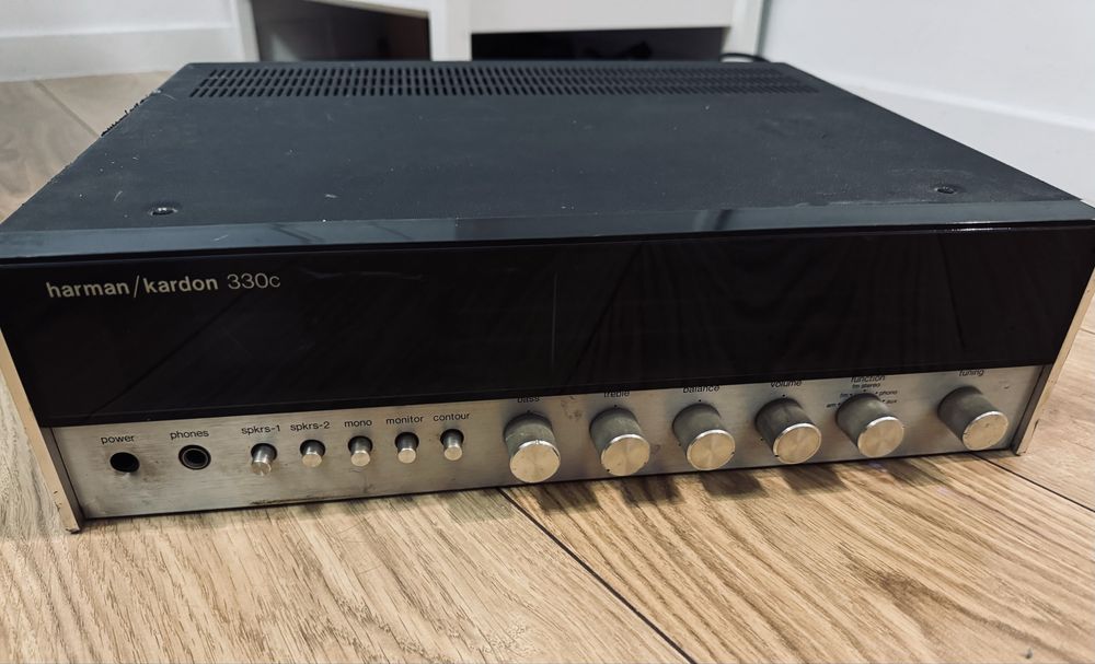 Amplituner Harman kardon 330c
