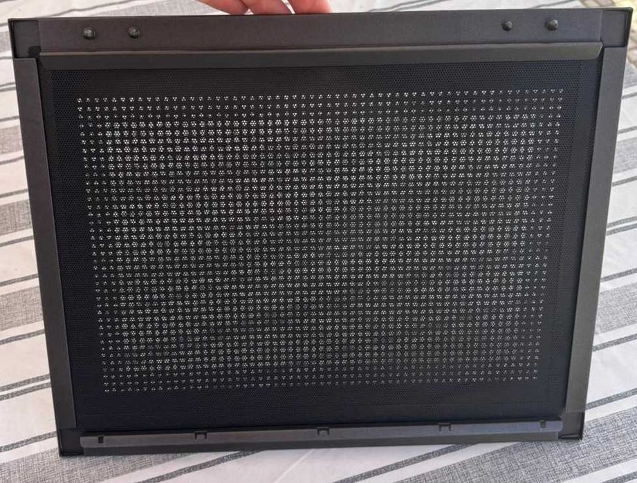 Caixa de Computador NOX Hummer VAULT Mini-ITX
