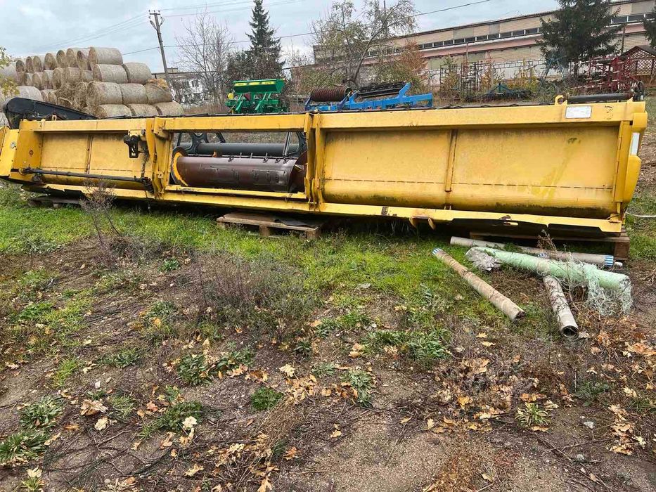 Продам зернову жатку Нью Холланд, 2008 року, 7,4м,
