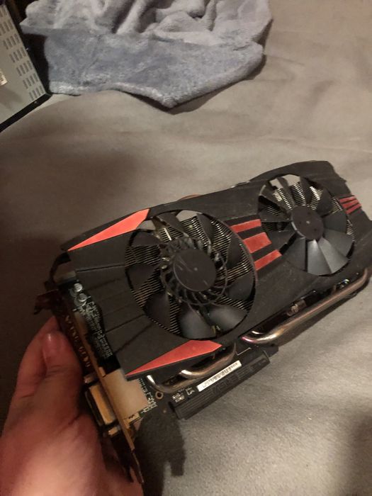 Placa grafica 3 gb ddr 5