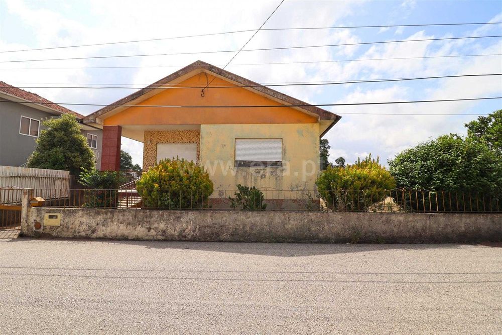 Moradia em Fiães