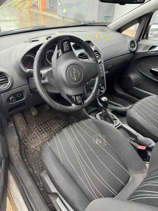 Na Części Opel Corsa D