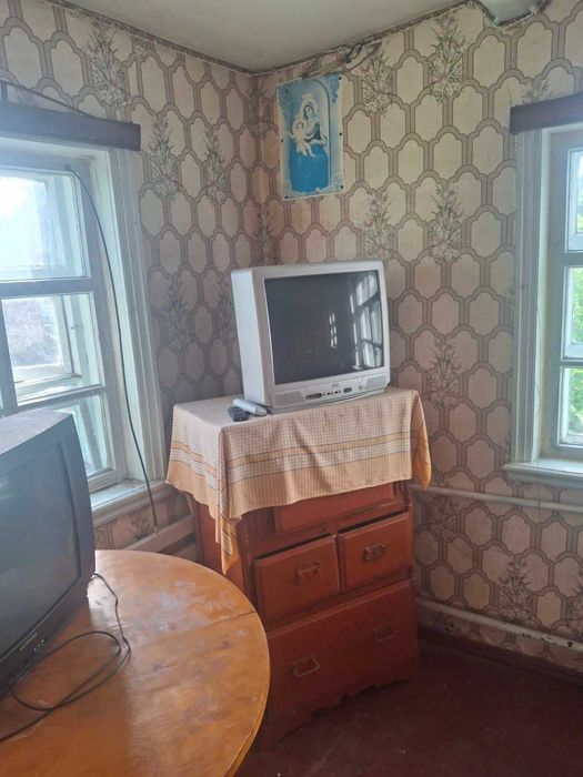 Продаж будинку в місті