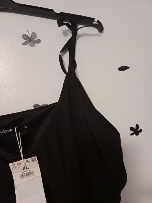 Elegancka sukienka czarna