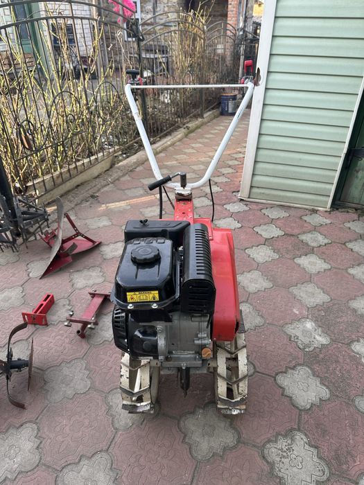 Продам мотоблок  Solo 509 в гарному стані, та всі комплектуючі.