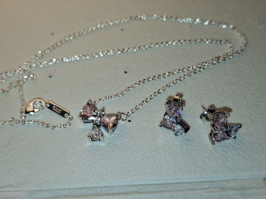Conjunto Lacinho rosa prateado
