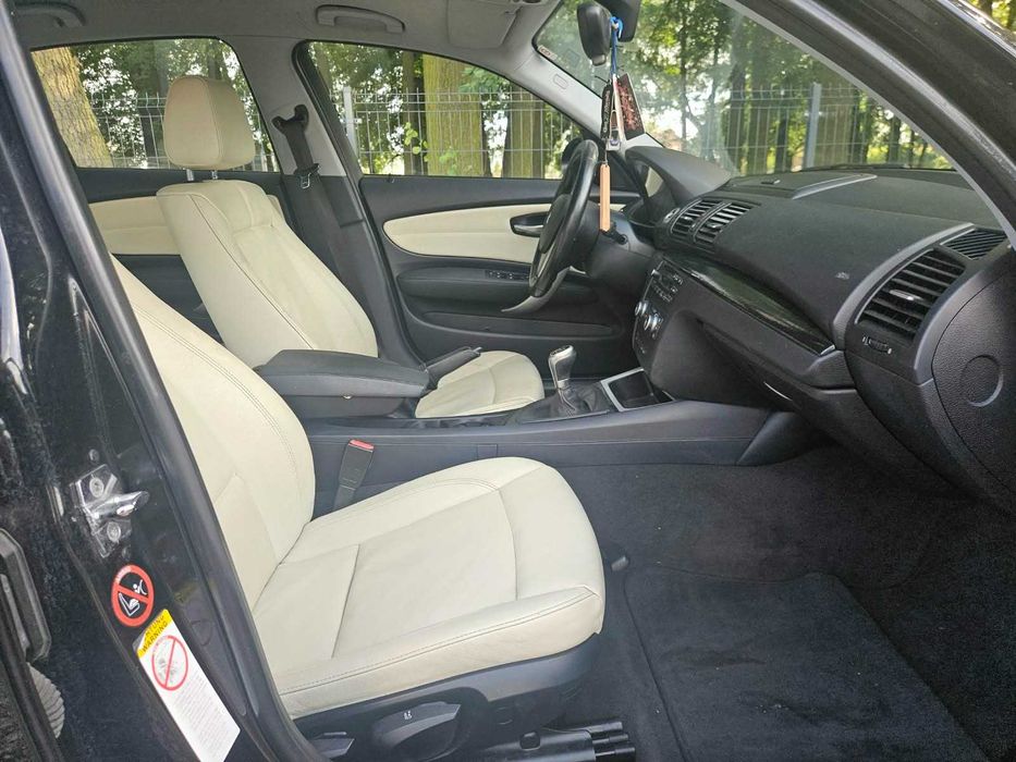BMW 1 * 2.0 benzyna * 143 KM * 2007r. * jasna skóra *  podgrzewane fotele *
