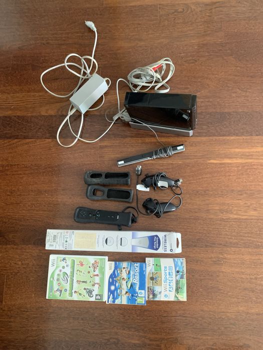 Nintendo Wii preta + comando+ jogos