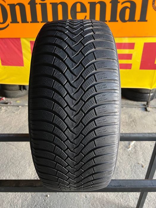 Розпаровка 235/55 r17 Falken Eurovinter hs01 2019р (1334)