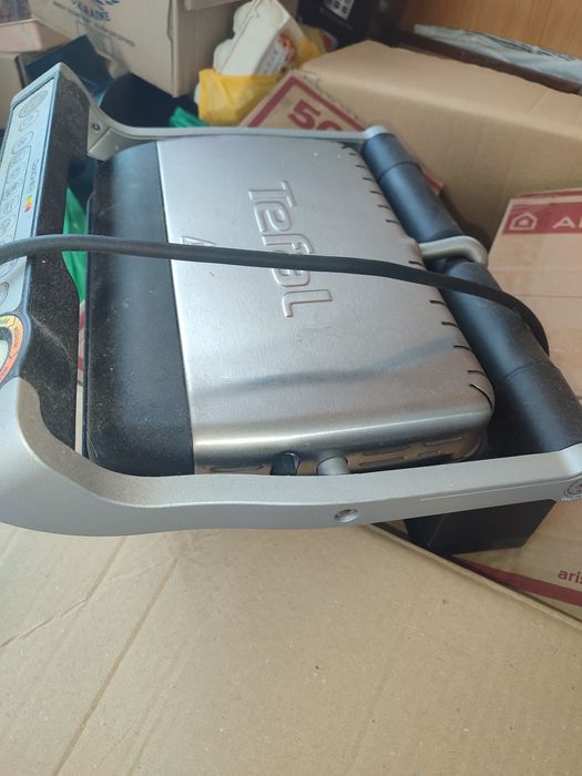 Продам елєктрогриль Tefal