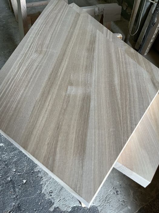 Сходинки з масиву дерева