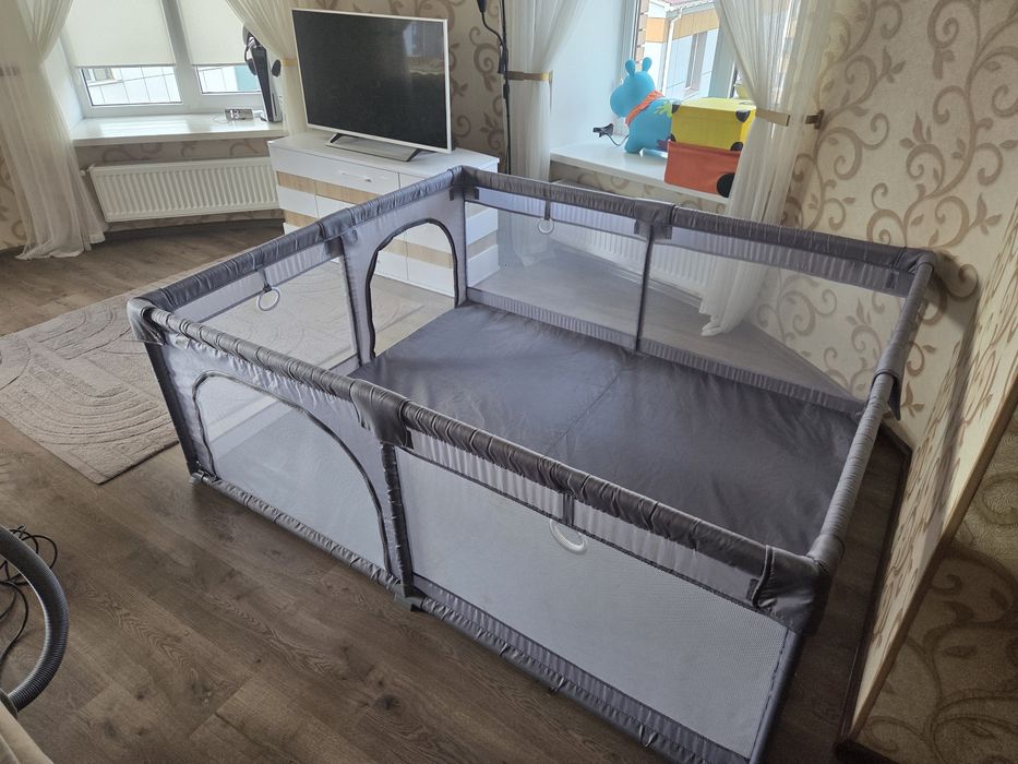 Німецький Манеж BabyGO Playpark з 48 кульками
