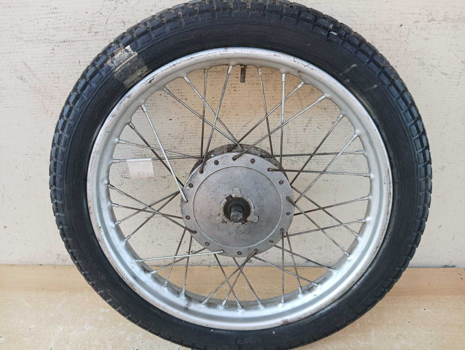 WSK - koła przód - 18 cali - 1977 + 1984 - (19P+29P)