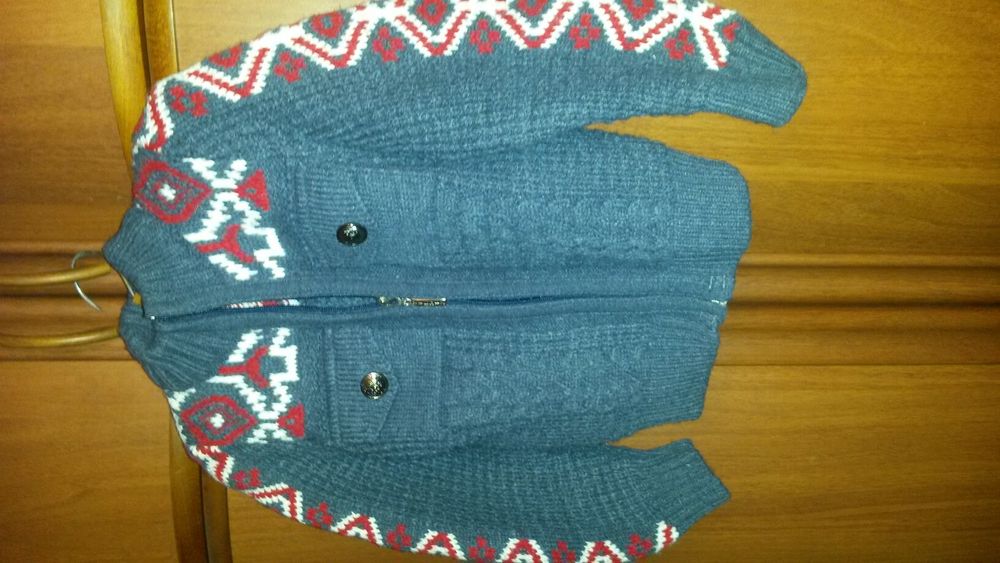 Теплая кофта