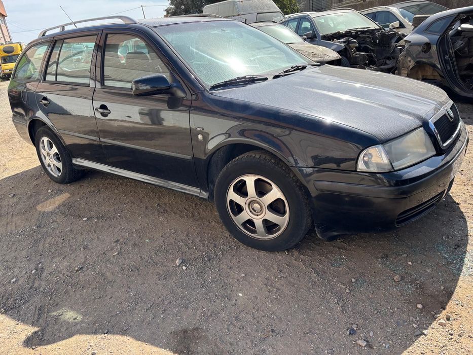 Skoda Octavia de 2005 para peças