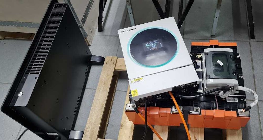 Empilhador com baterias avariadas eu compro