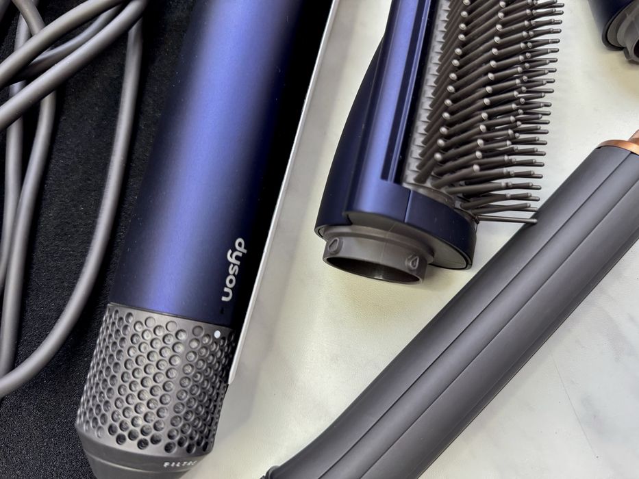 Dyson Complete Long (Prussian Blue/Rich Copper)