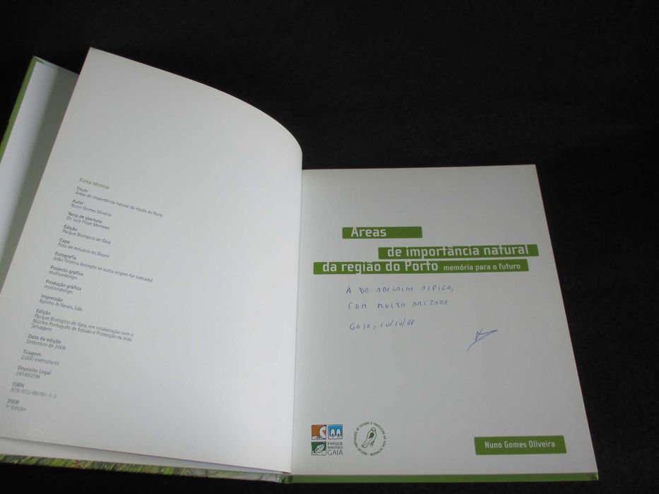 Livro Áreas de Importância natural da região do Porto memória