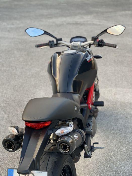 Ducati Monster 796 ABS