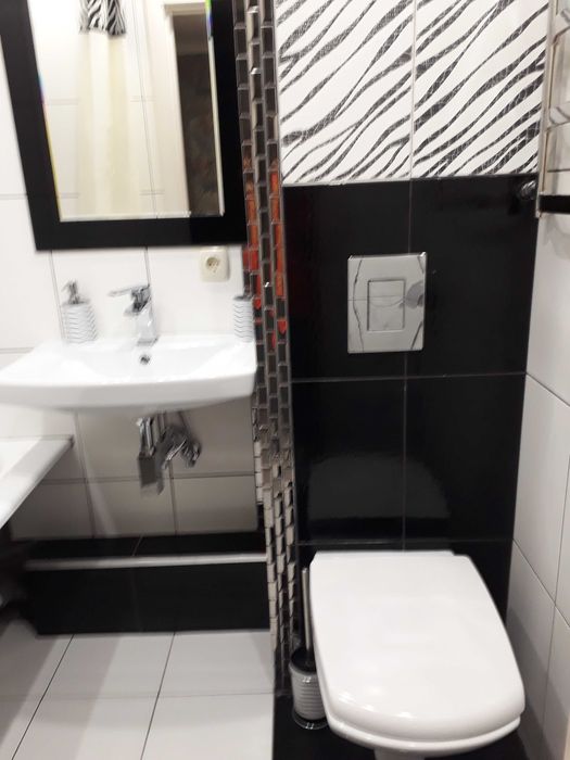 Акція! Погодинно, подобово метро Лівобережна