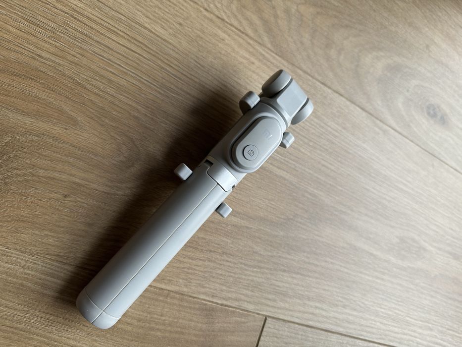 Xiaomi Mi Selfie Stick z funkcją statywu