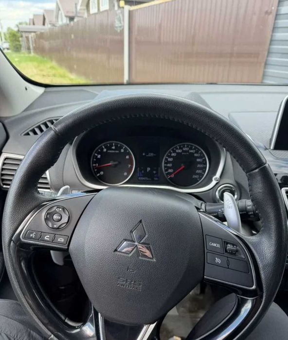 Mitsubishi Eclipse Cross 1.5  2019