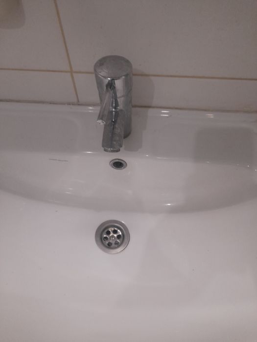 Комплект мебели для ванной.