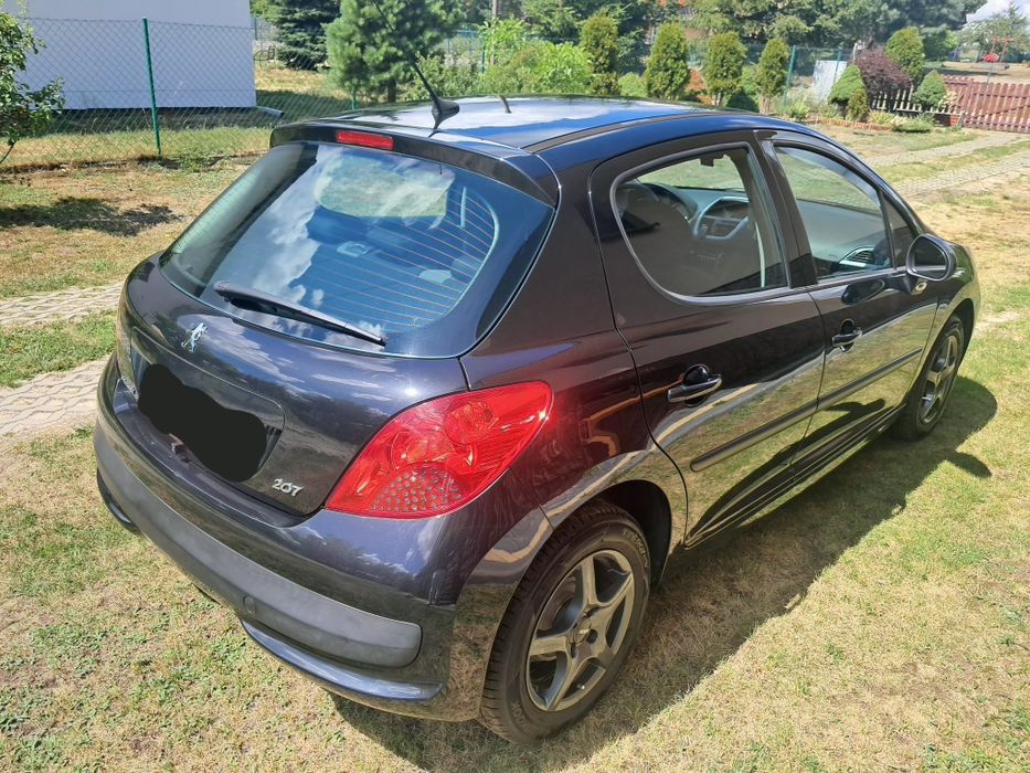 Peugeot 207 2008r 1.4 95km