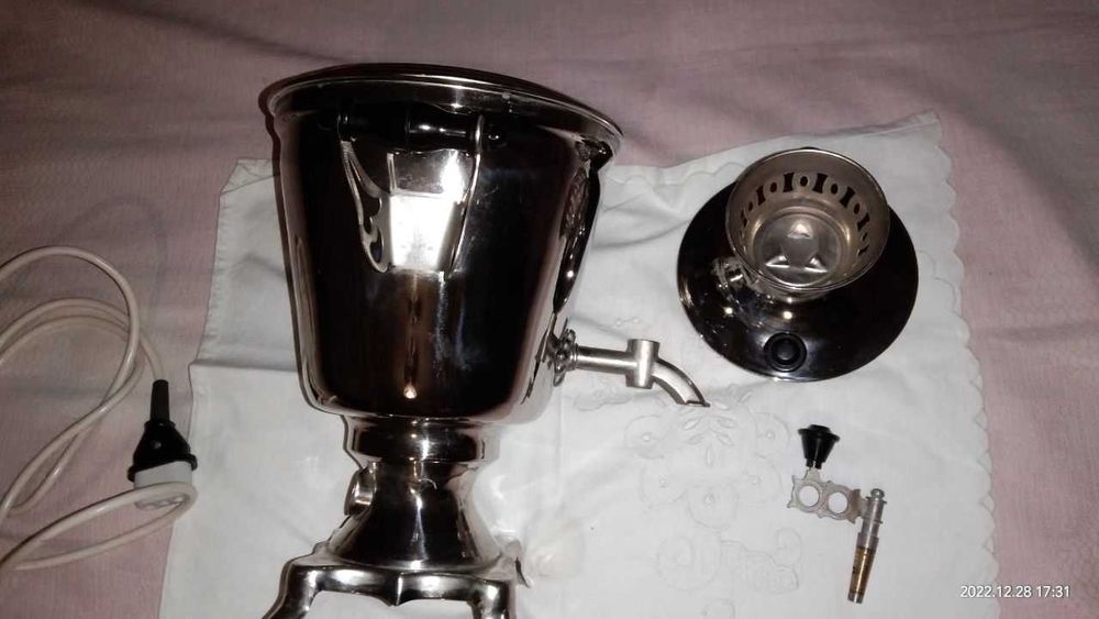 Срочно продам  электросамовар ссср
